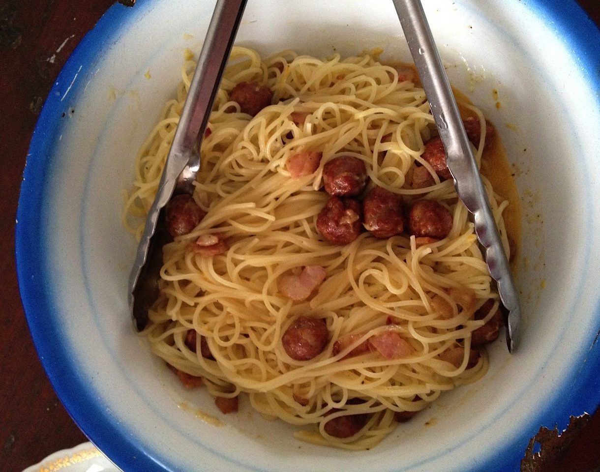 Citroenpasta met gehaktballetjes