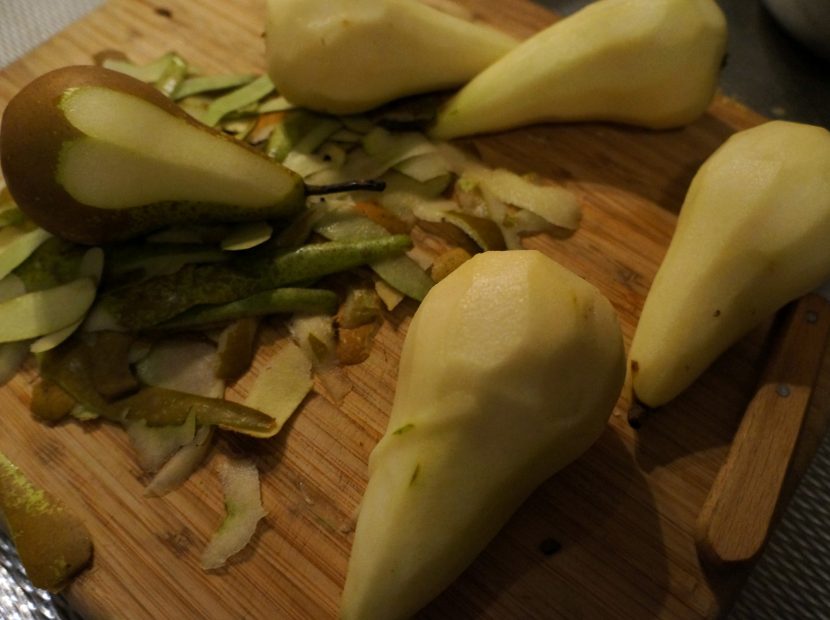 stoofpeertjes-met-roquefort-saus