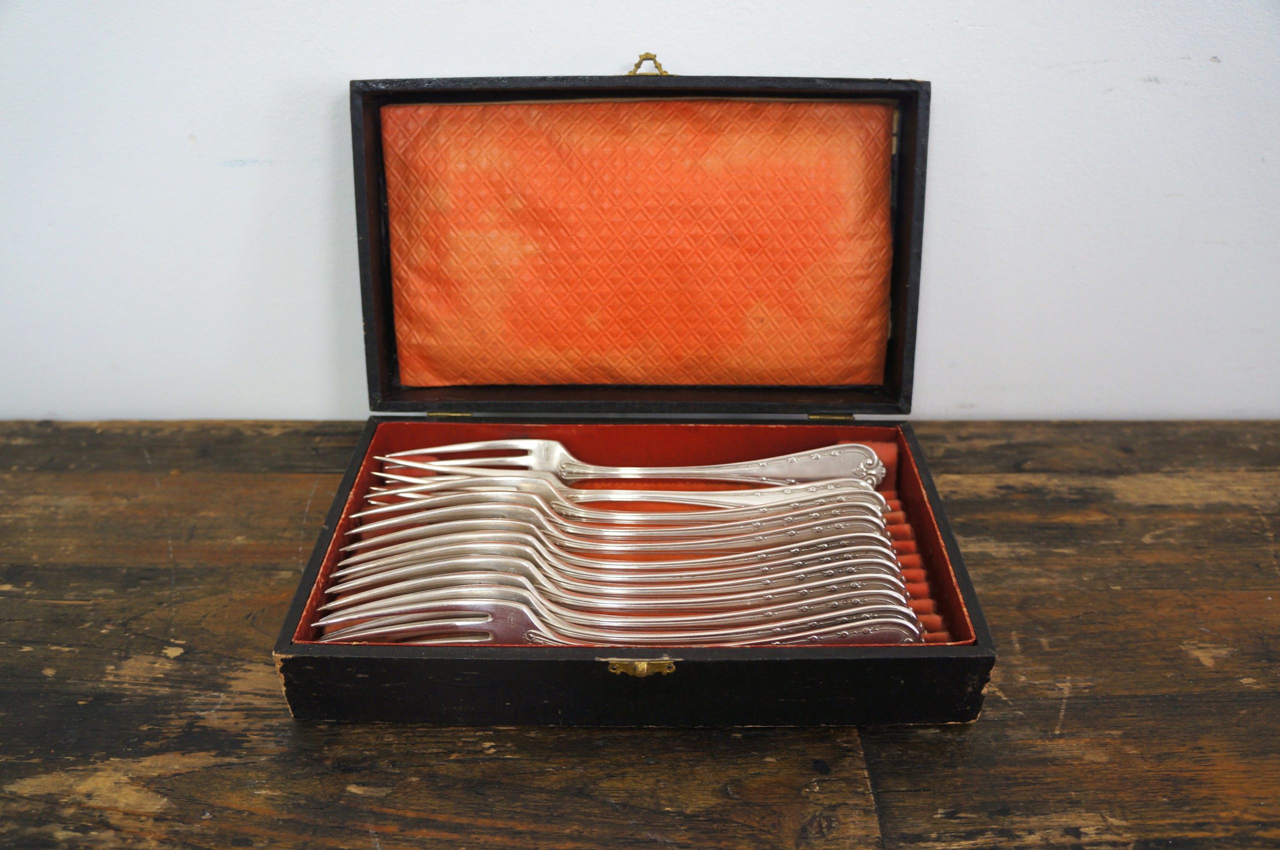 Set van 12 verzilverde vorken in zwarte cassette - Image 3